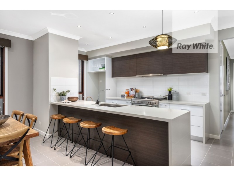 17 Galloway Drive, Mernda VIC 3754