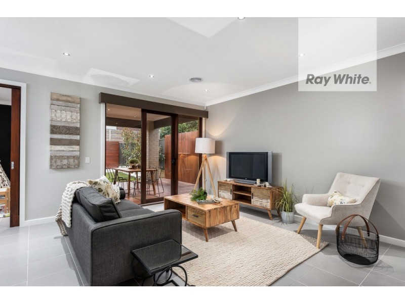 17 Galloway Drive, Mernda VIC 3754