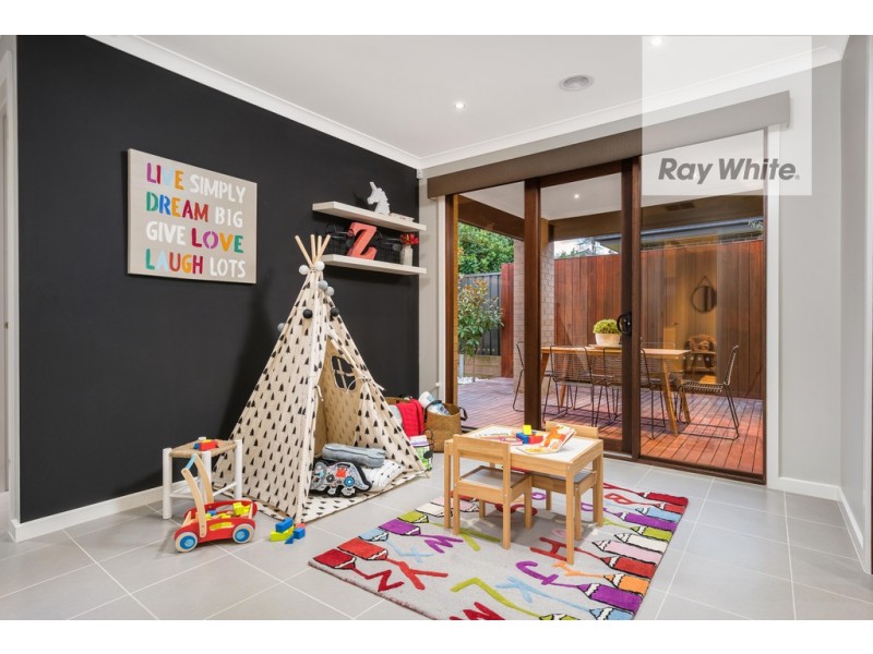 17 Galloway Drive, Mernda VIC 3754