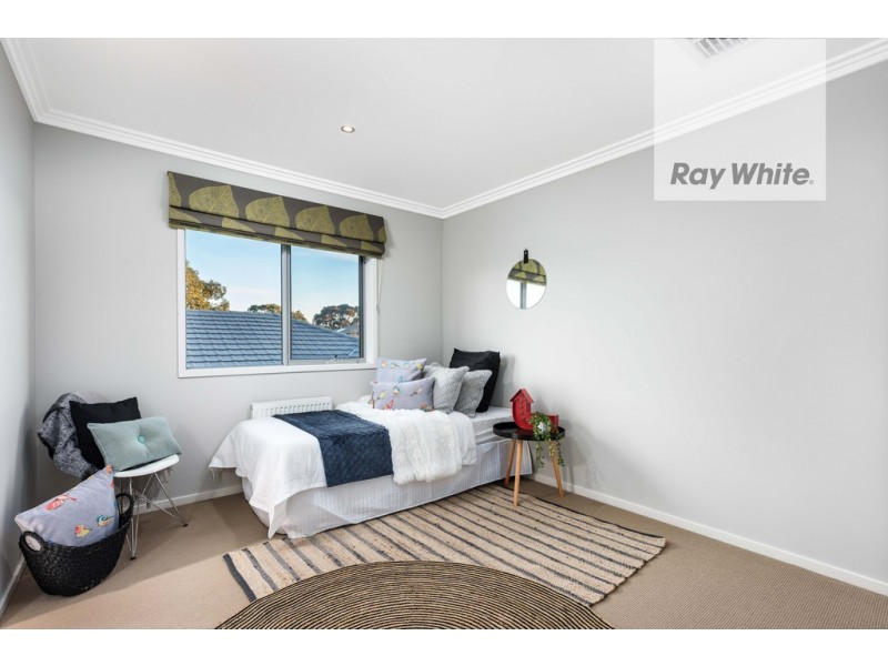 1 Tangelo Grove, Mernda VIC 3754