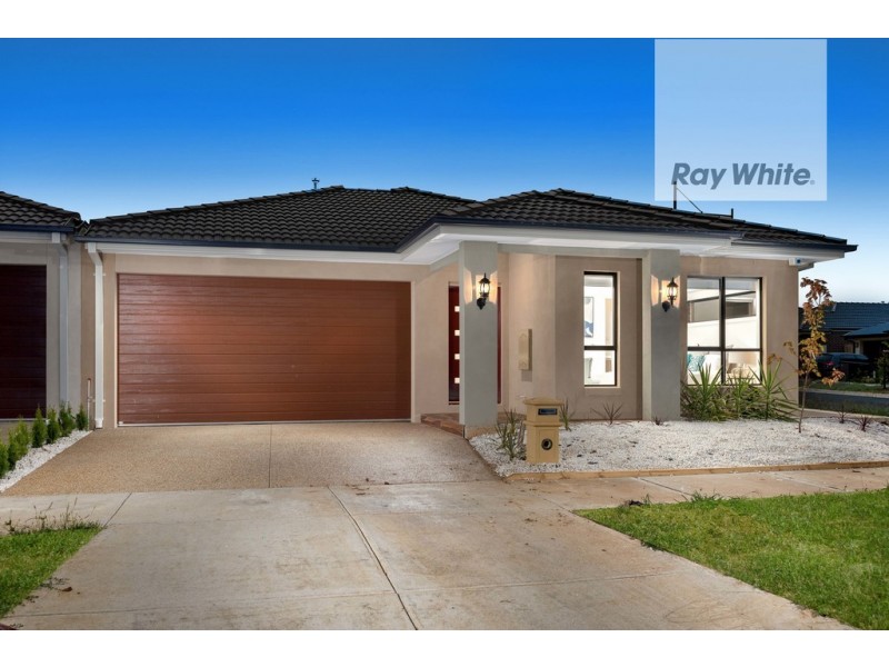 34 Landing Avenue, Doreen VIC 3754