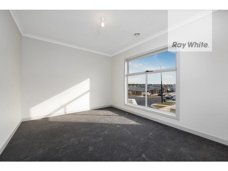 39 Marley Boulevard, Doreen VIC 3754