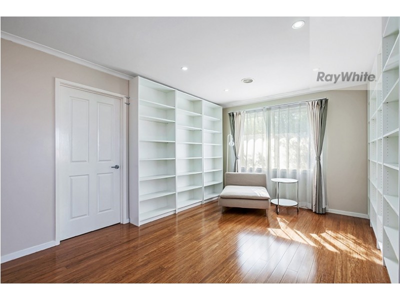 3 Eucalypt Drive, Mill Park VIC 3082