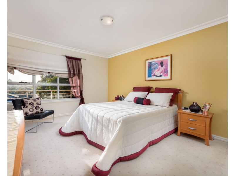 32 Maculata Grove, Bundoora VIC 3083
