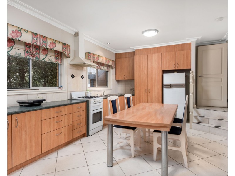 32 Maculata Grove, Bundoora VIC 3083