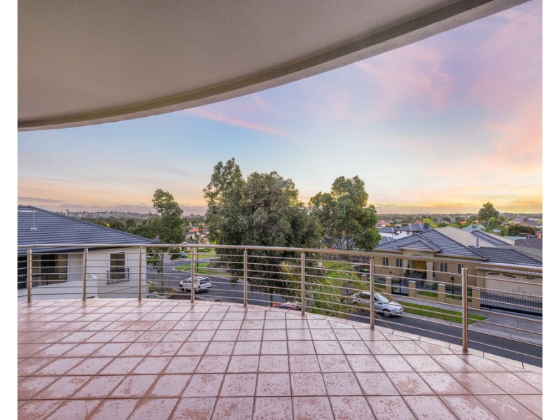32 Maculata Grove, Bundoora VIC 3083