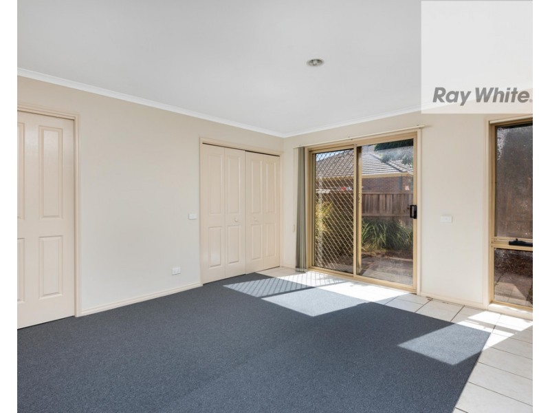 3/215 Betula Avenue, Mill Park VIC 3082