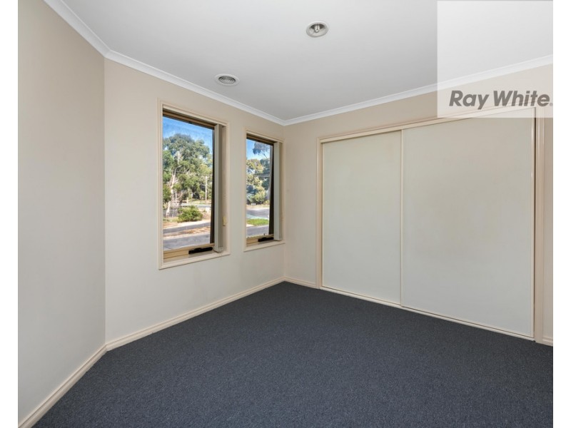 3/215 Betula Avenue, Mill Park VIC 3082