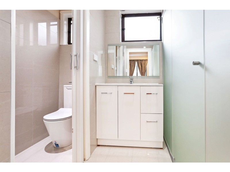 144 Beavers Road, Northcote VIC 3070