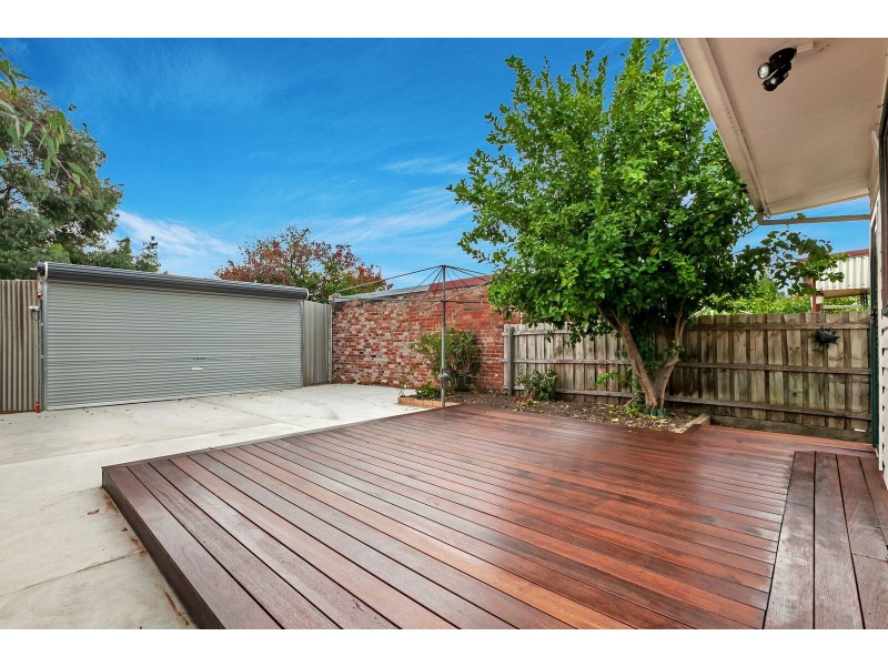 144 Beavers Road, Northcote VIC 3070