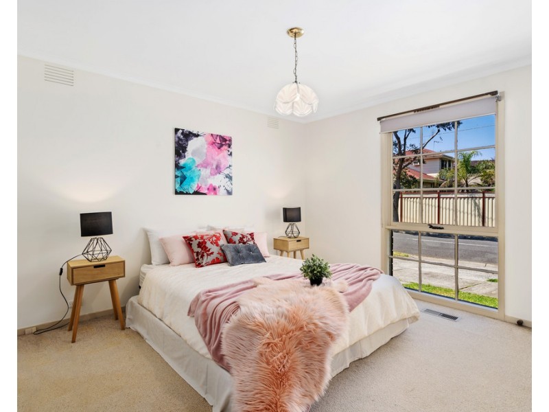 44 Taunton Drive, Bundoora VIC 3083