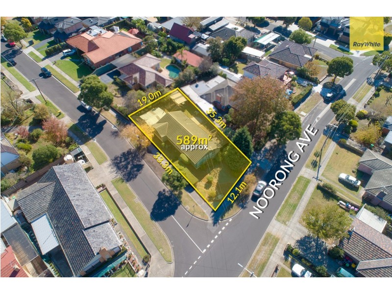 35 Noorong Avenue, Bundoora VIC 3083