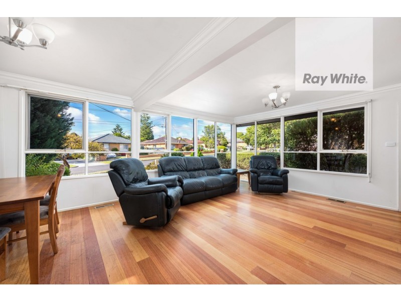 35 Noorong Avenue, Bundoora VIC 3083