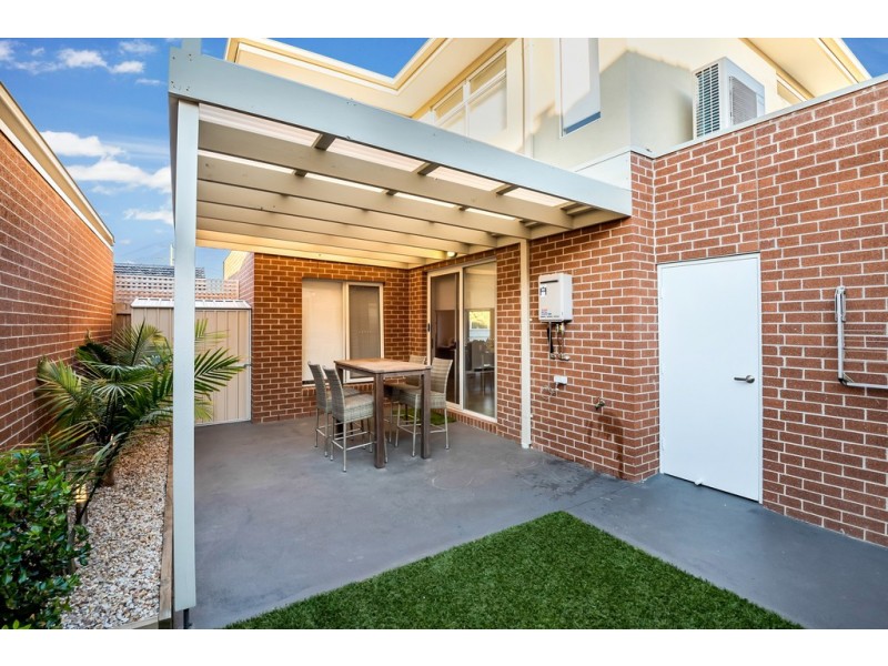 1/126 The Boulevard, Thomastown VIC 3074