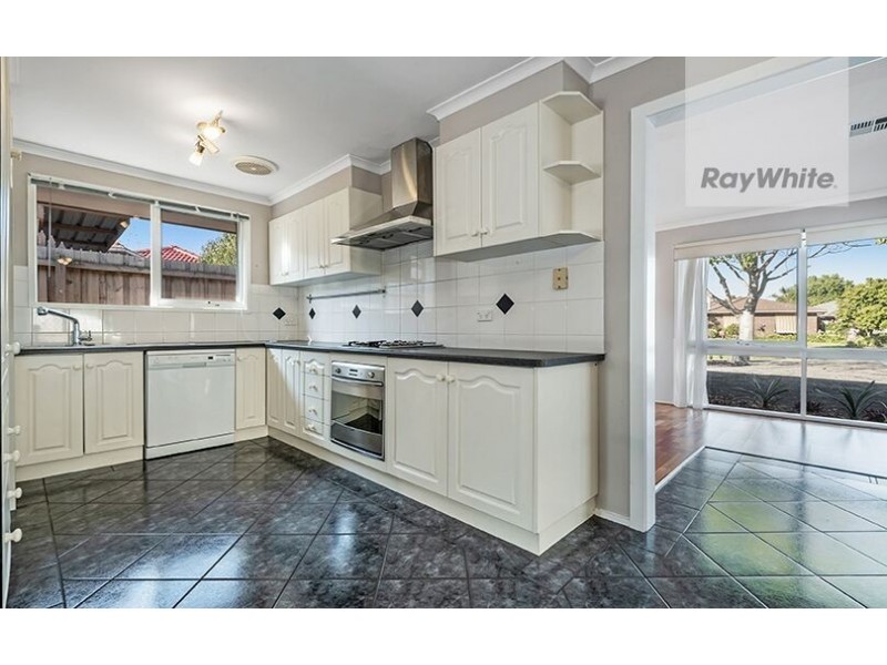 5 Northam Court, Mill Park VIC 3082