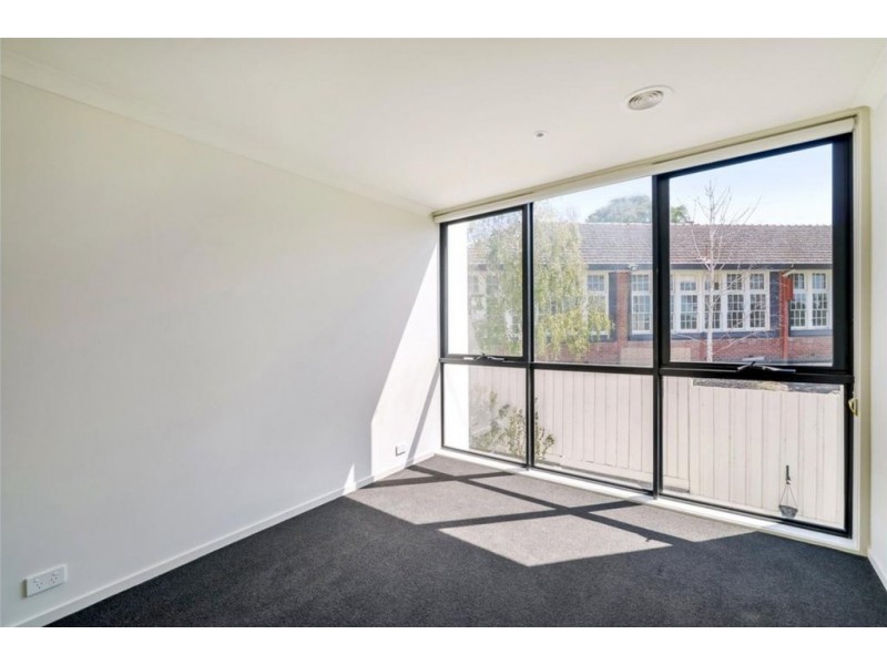 6 Bradford Ridge, Bundoora VIC 3083