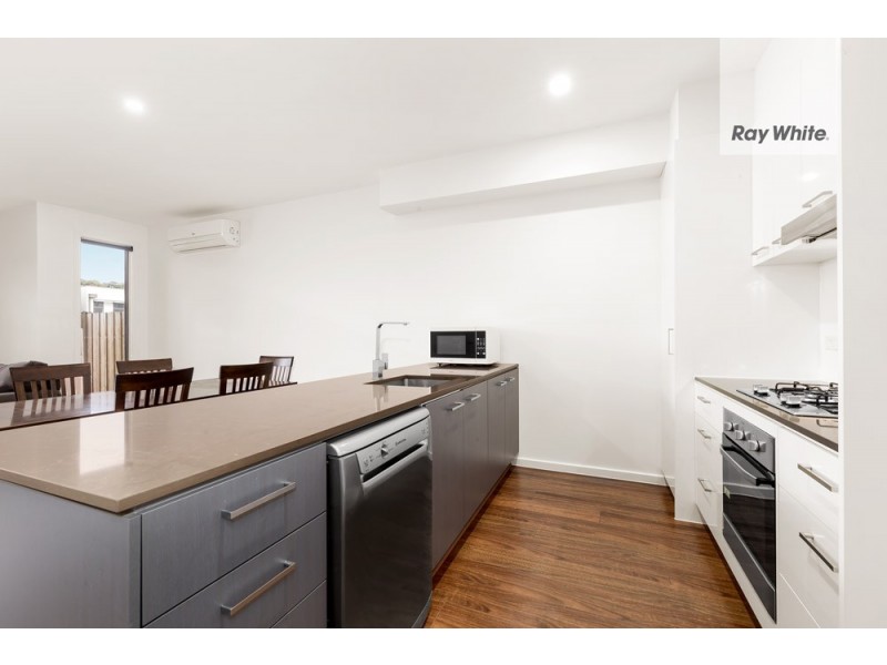 8 Stellar Place, Bundoora VIC 3083