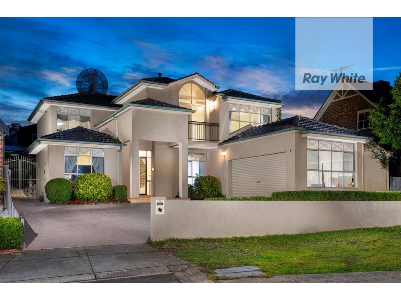 5 Laurina Turn, Mill Park VIC 3082