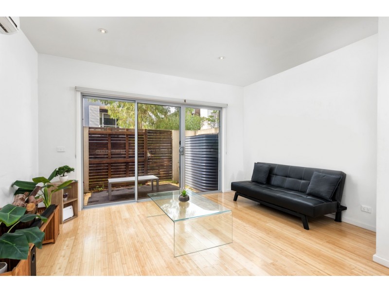 28 Waxflower Crescent, Bundoora VIC 3083