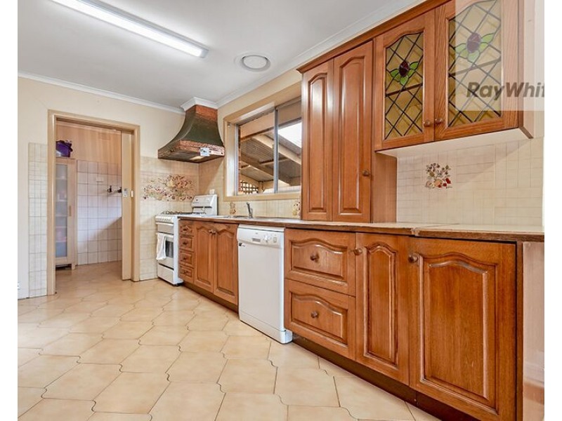 37 Neilsen Crescent, Bundoora VIC 3083
