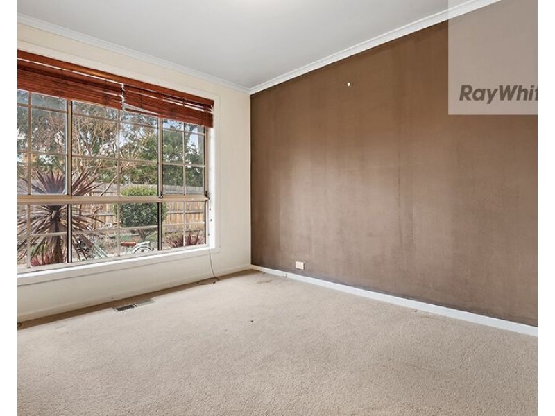2/10 Dundee Street, Reservoir VIC 3073