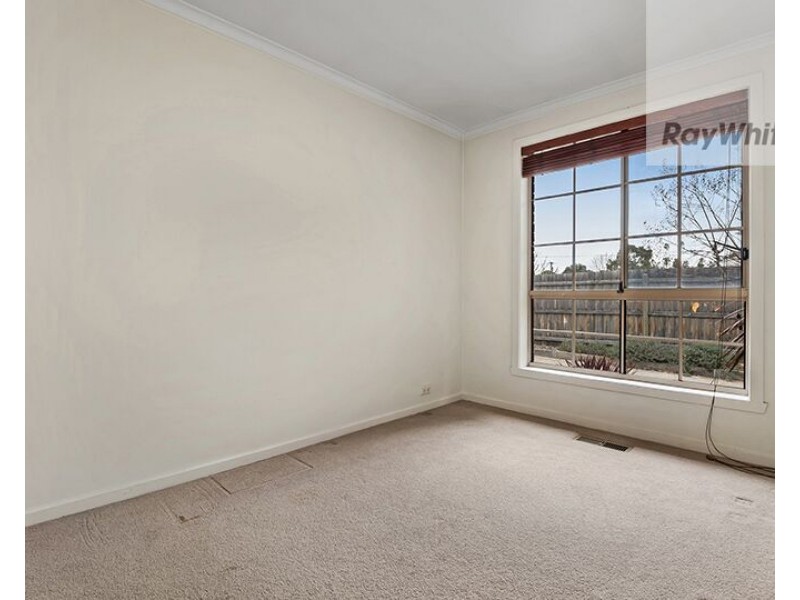 2/10 Dundee Street, Reservoir VIC 3073