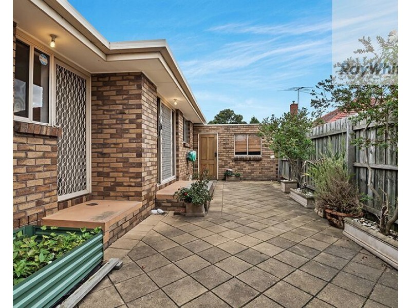 2/10 Dundee Street, Reservoir VIC 3073