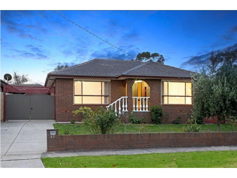 32 Cabernet Crescent, Bundoora VIC 3083