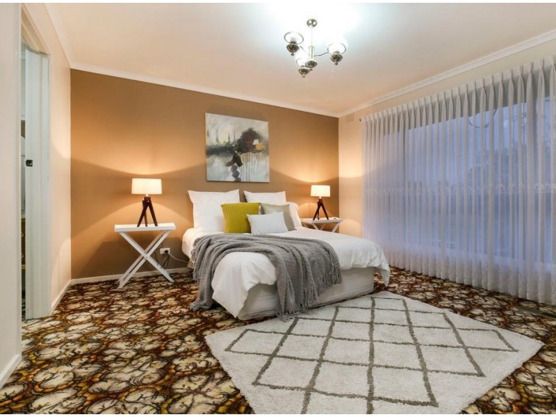 32 Cabernet Crescent, Bundoora VIC 3083