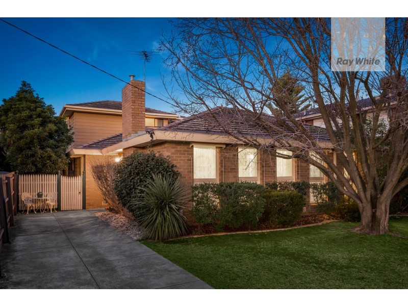 4 Luton Way, Bundoora VIC 3083