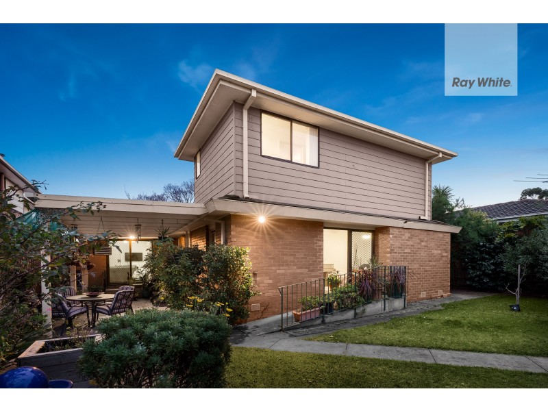 4 Luton Way, Bundoora VIC 3083