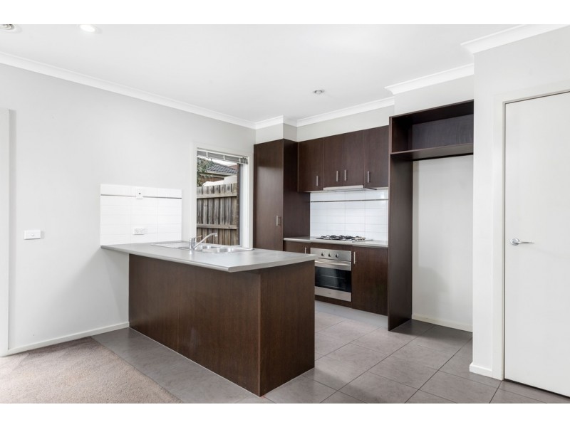 11 Newland Walk, Mernda VIC 3754