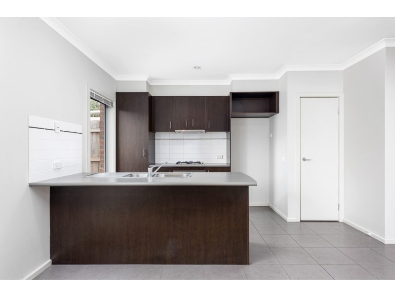 11 Newland Walk, Mernda VIC 3754