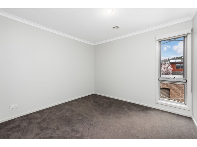11 Newland Walk, Mernda VIC 3754
