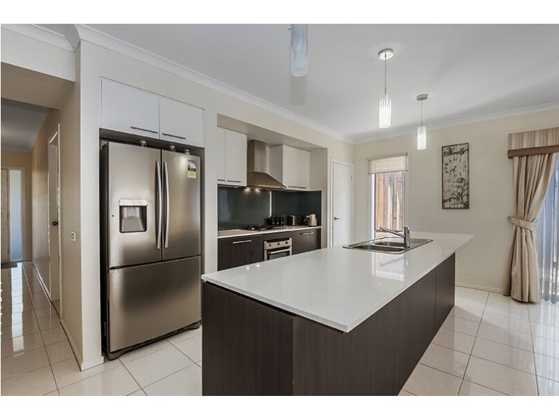 19 Queens Gardens, Bundoora VIC 3083