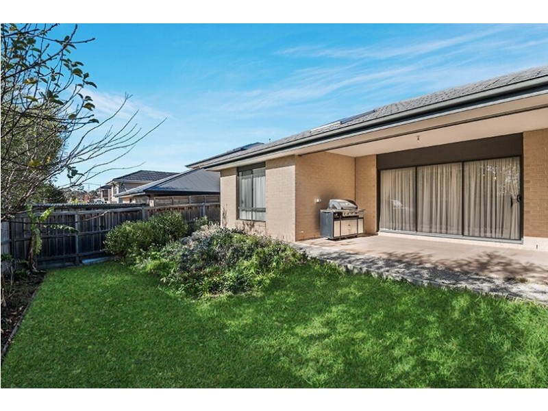 19 Queens Gardens, Bundoora VIC 3083