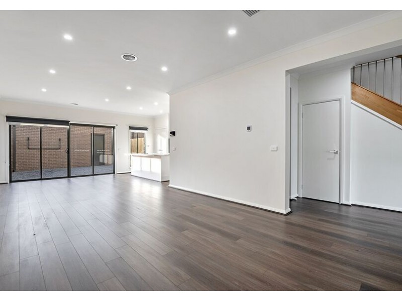 22 Mossfield Rise, Epping VIC 3076