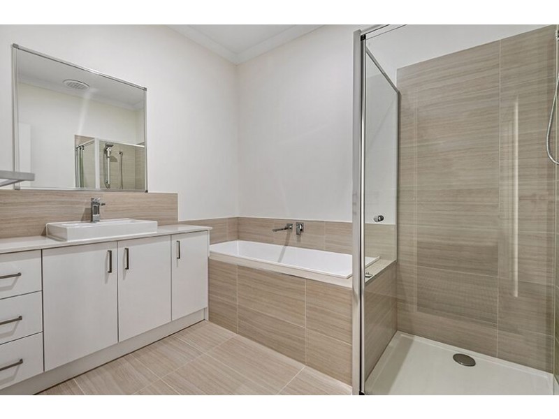 22 Mossfield Rise, Epping VIC 3076