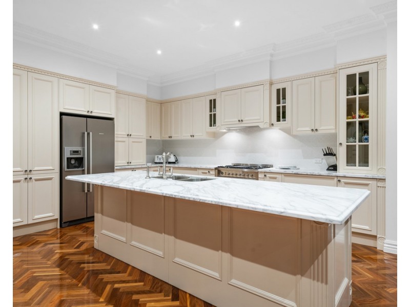 52 Hughes Circuit, Bundoora VIC 3083