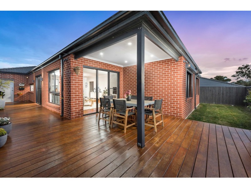 40 Fossilstone Avenue, Doreen VIC 3754