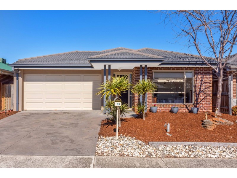25 Bower Way, Doreen VIC 3754