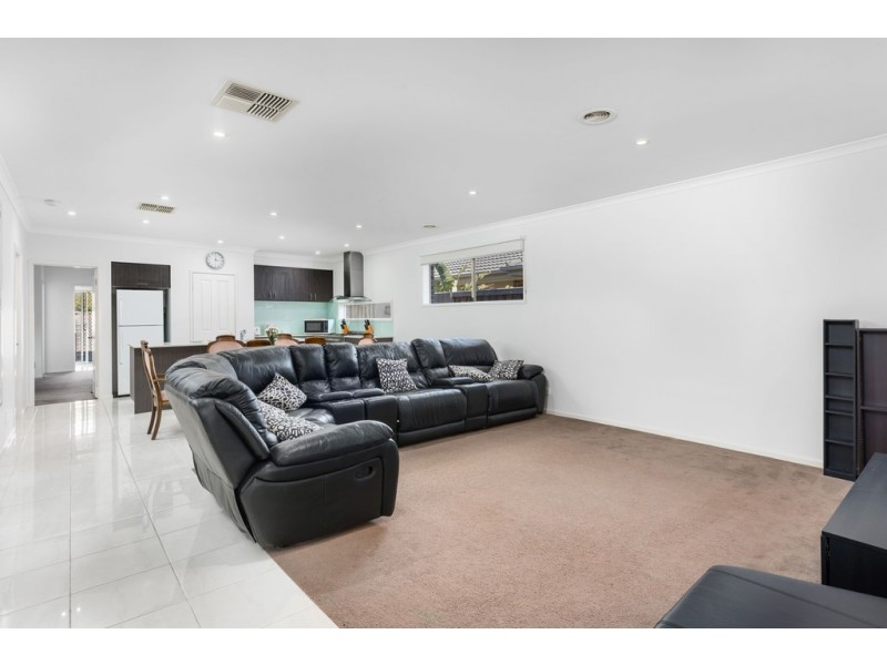 25 Bower Way, Doreen VIC 3754