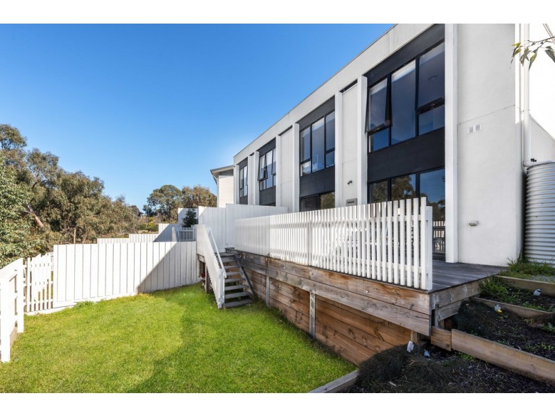 19 Greenwich Crescent, Bundoora VIC 3083
