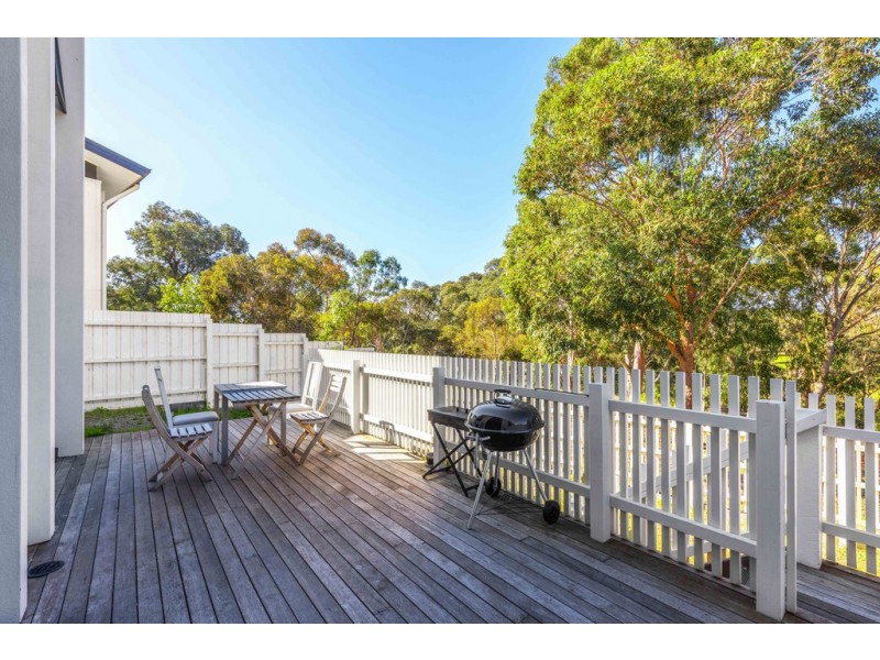 19 Greenwich Crescent, Bundoora VIC 3083