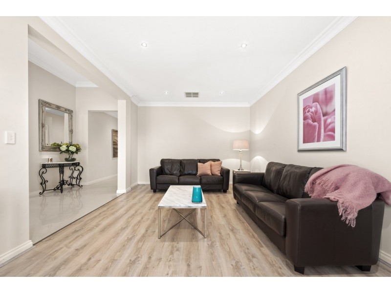 62 Worcester Crescent, Bundoora VIC 3083