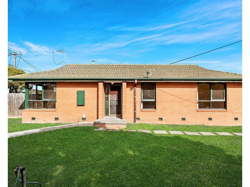 77 Cabernet Crescent, Bundoora VIC 3083