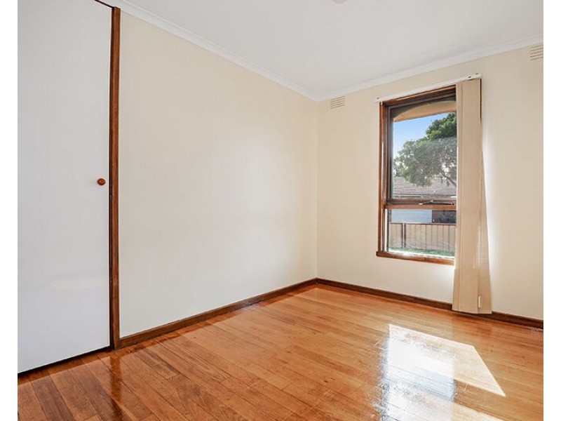 77 Cabernet Crescent, Bundoora VIC 3083