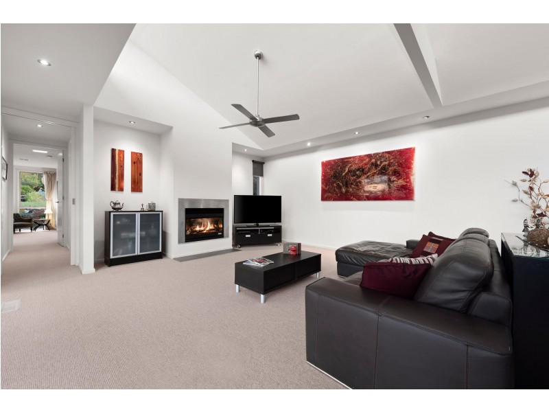 46 Gresswell Road, Macleod VIC 3085