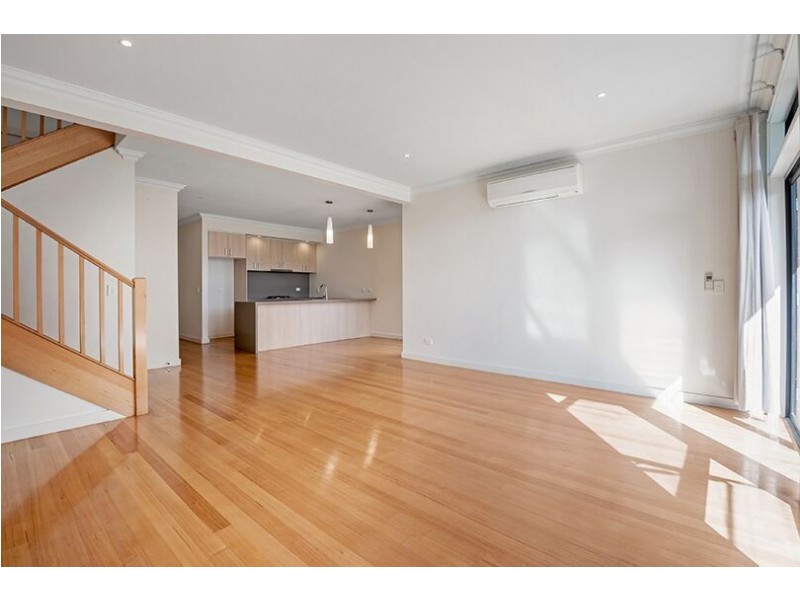 8/11-19 Di Palma Place, Bundoora VIC 3083
