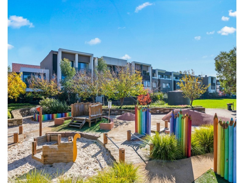 42 Zenith Rise, Bundoora VIC 3083